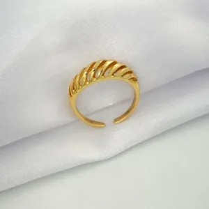 Anel Croisant Vazado Ouro