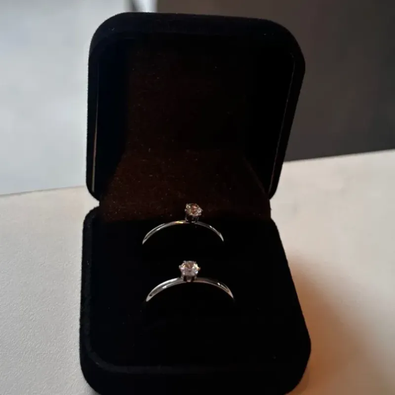 Anel Solitário Aço Inox Prateado Zircônia 2mm - 36 unidades