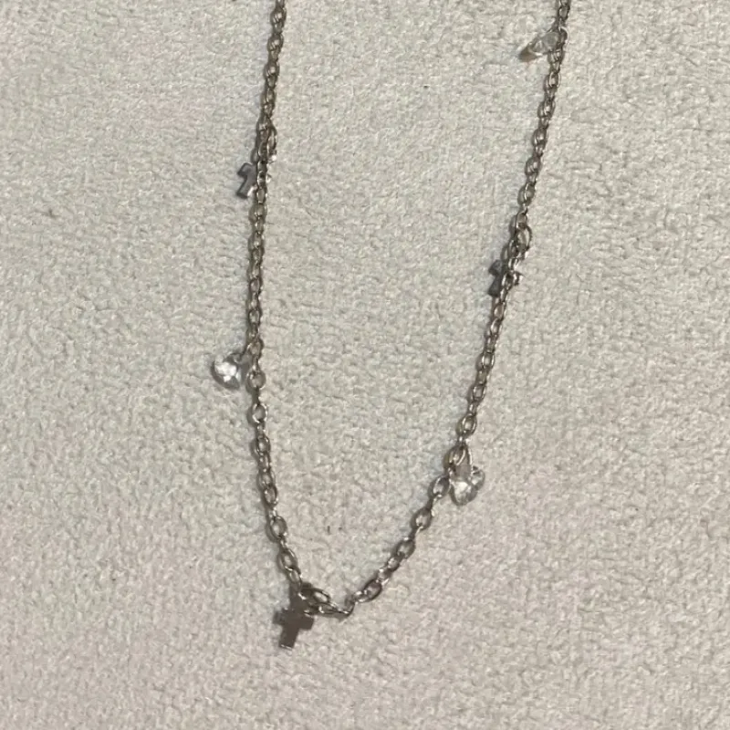 Colar Chocker Cruz e Zircônia